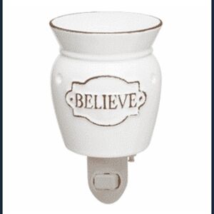 Scentsy Believe Wax Mini Warmer White Wall Plug-In Night Light